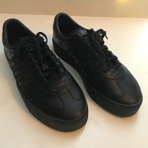 NWT ADIDAS Sambarose